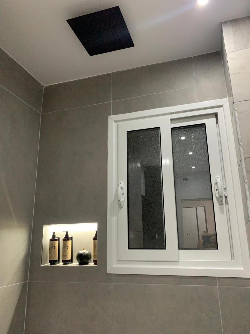 New Valona Apartment City Center Vlorë Εξωτερικό φωτογραφία